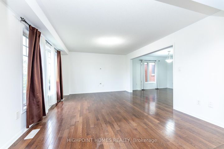 Photo 21 at 1802 Liatris Drive, Duffin Heights, Pickering