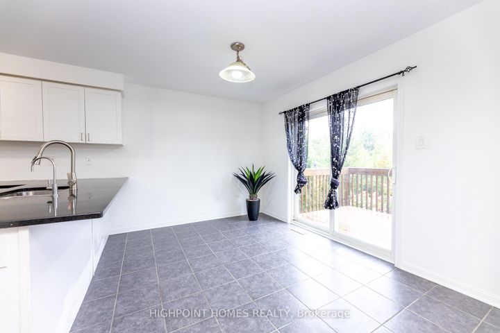 Photo 23 at 1802 Liatris Drive, Duffin Heights, Pickering