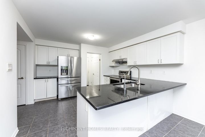 Photo 26 at 1802 Liatris Drive, Duffin Heights, Pickering