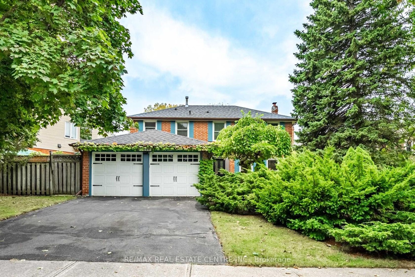 3096 Sir John's Homestead, Erin Mills, Mississauga 
