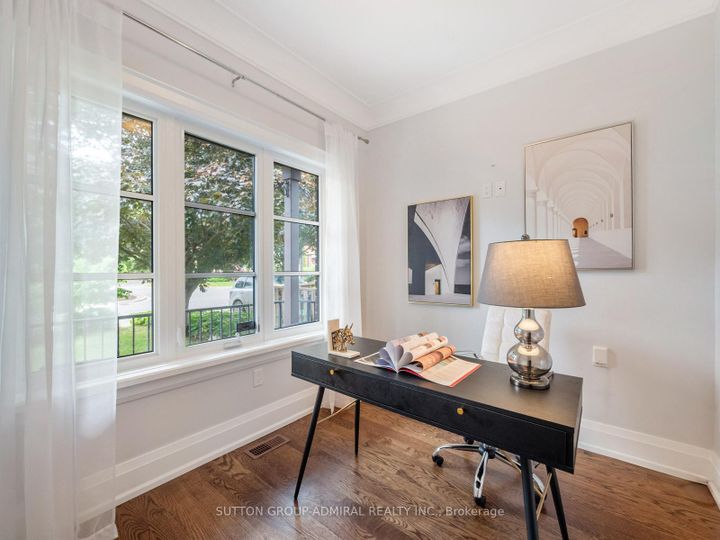 Photo 13 at 1 Dustan Crescent, East York, Toronto