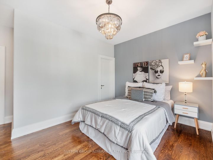 Photo 30 at 1 Dustan Crescent, East York, Toronto