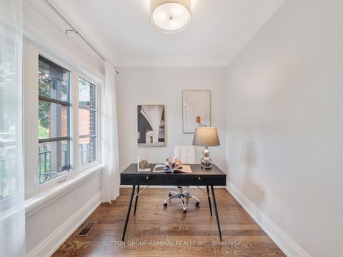 Photo 12 at 1 Dustan Crescent, East York, Toronto