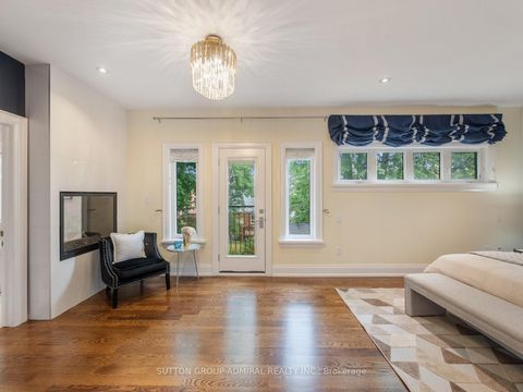 Photo 18 at 1 Dustan Crescent, East York, Toronto