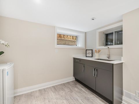 Photo 38 at 1 Dustan Crescent, East York, Toronto