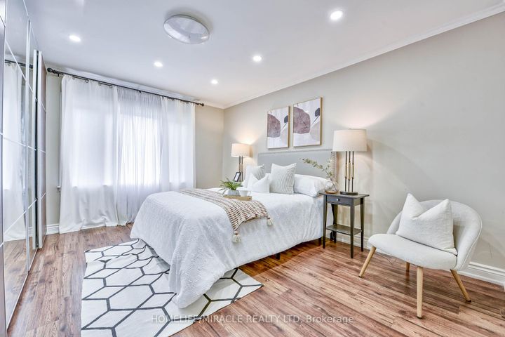 Photo 14 at 7596 Creditview Road, Bram West, Brampton