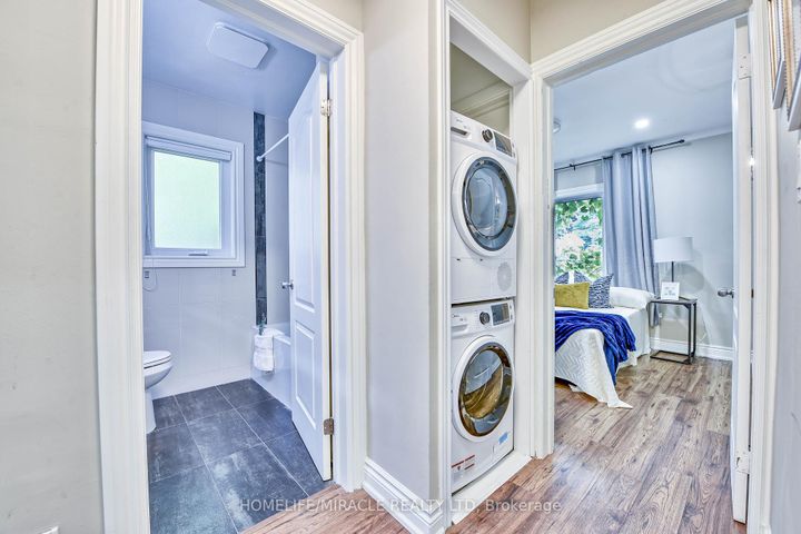 Photo 16 at 7596 Creditview Road, Bram West, Brampton