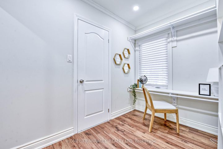Photo 20 at 7596 Creditview Road, Bram West, Brampton