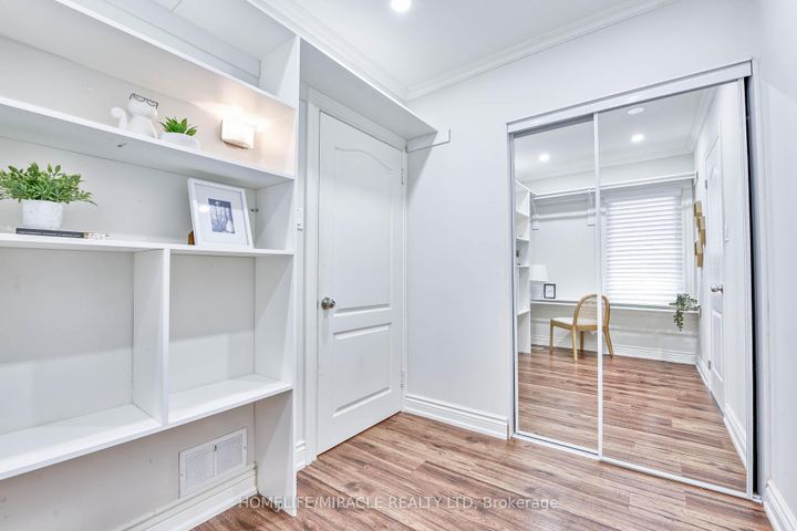 Photo 25 at 7596 Creditview Road, Bram West, Brampton