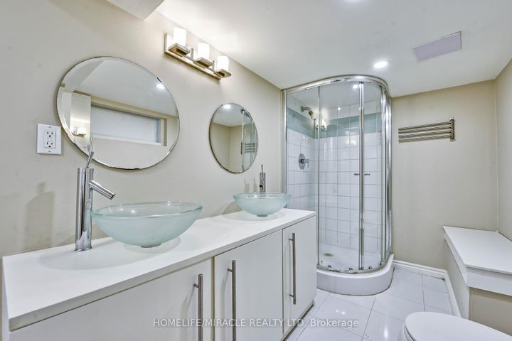 Photo 36 at 7596 Creditview Road, Bram West, Brampton