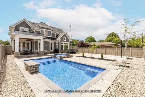 Photo 2 at 265 Woodale Avenue, WO West, Oakville