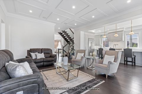 Photo 8 at 265 Woodale Avenue, WO West, Oakville