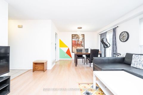 Photo 9 at 34 LAMPMAN Lane, Letitia Heights, Barrie