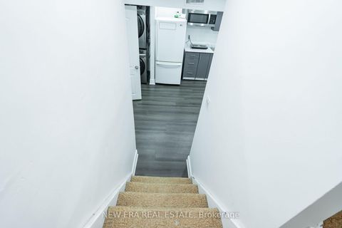 Photo 27 at 34 LAMPMAN Lane, Letitia Heights, Barrie