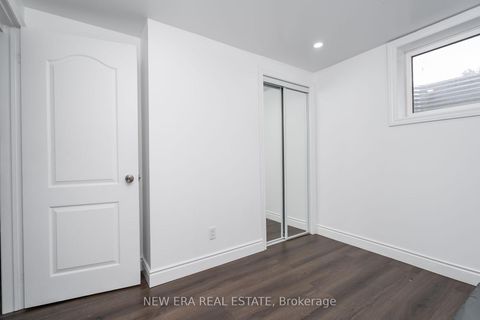 Photo 35 at 34 LAMPMAN Lane, Letitia Heights, Barrie