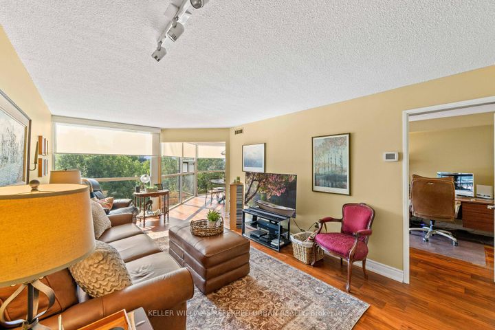 Photo 3 at 413 - 705 King Street W, Niagara, Toronto