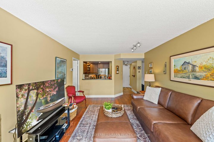 Photo 9 at 413 - 705 King Street W, Niagara, Toronto