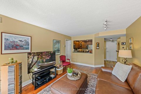 Photo 10 at 413 - 705 King Street W, Niagara, Toronto