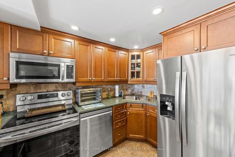 Photo 14 at 413 - 705 King Street W, Niagara, Toronto