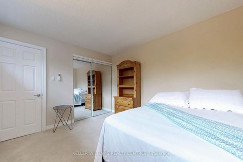 Photo 18 at 85 - 237 Milestone Crescent, Aurora Village, Aurora