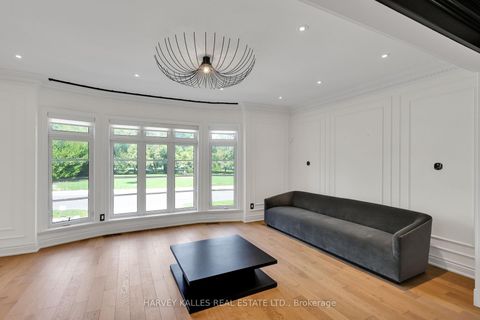 Photo 4 at 737 Woburn Avenue, Nortown, Toronto