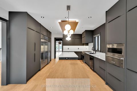 Photo 12 at 737 Woburn Avenue, Nortown, Toronto