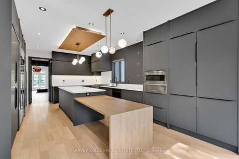 Photo 13 at 737 Woburn Avenue, Nortown, Toronto