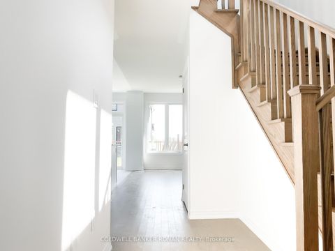 Photo 5 at 29 Milady Crescent, Rural Barrie Southeast, Barrie
