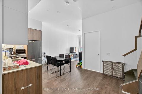 Photo 5 at Th6 - 9 Buttermill Avenue, Vaughan Corporate Centre, Vaughan