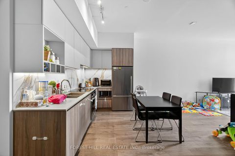 Photo 6 at Th6 - 9 Buttermill Avenue, Vaughan Corporate Centre, Vaughan