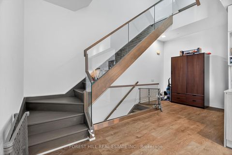 Photo 13 at Th6 - 9 Buttermill Avenue, Vaughan Corporate Centre, Vaughan