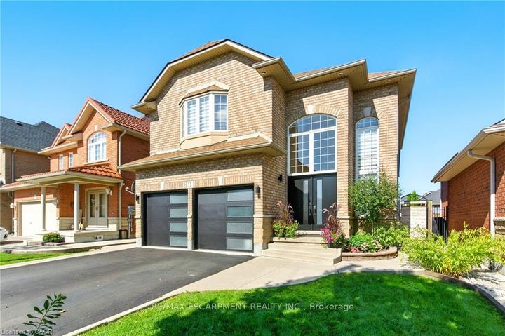 Photo 0 at 11 Silverspring Crescent, Rural Glanbrook, Hamilton