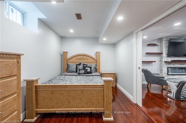 Photo 36 at 11 Silverspring Crescent, Rural Glanbrook, Hamilton