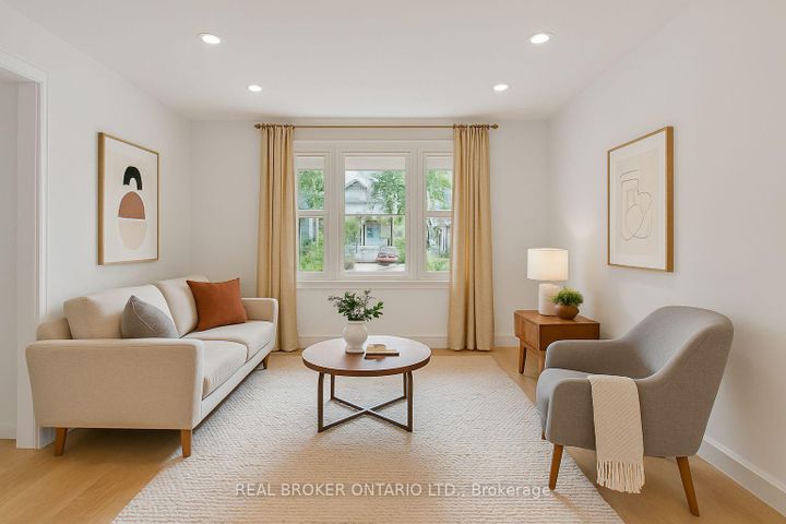 Photo 2 at 47 Mortimer Avenue, Broadview North, Toronto