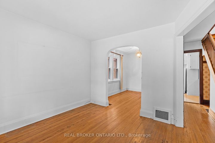 Photo 4 at 47 Mortimer Avenue, Broadview North, Toronto
