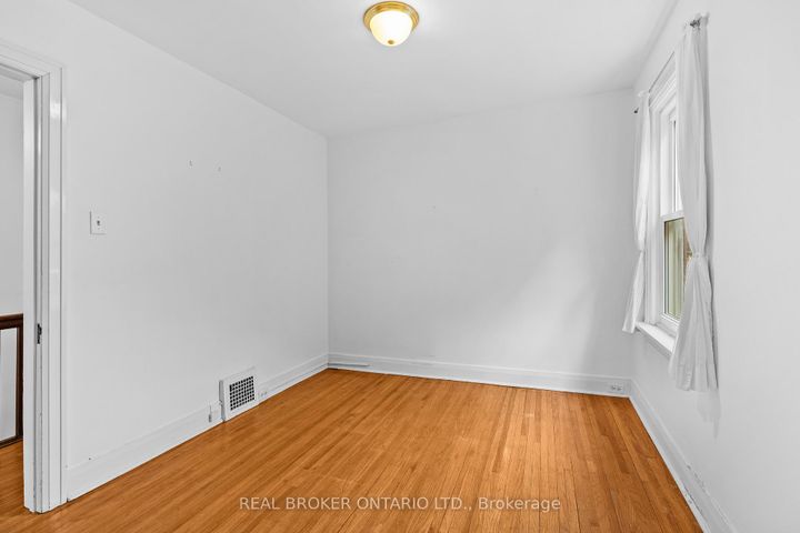 Photo 17 at 47 Mortimer Avenue, Broadview North, Toronto