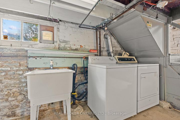 Photo 29 at 47 Mortimer Avenue, Broadview North, Toronto