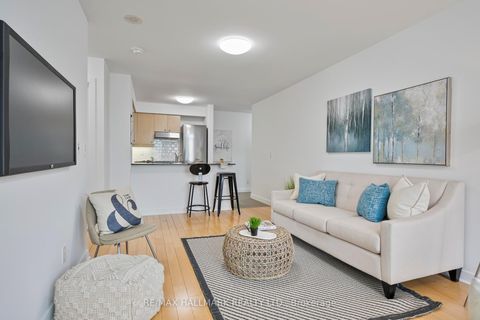 Photo 10 at 906 - 50 Lynn Williams Street, Niagara, Toronto