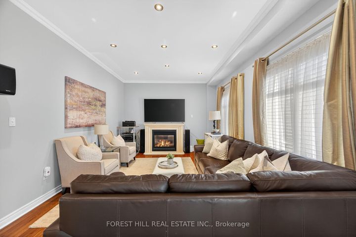 Photo 18 at 271 Autumn Hill Boulevard, Patterson, Vaughan