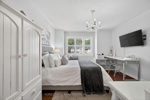 Photo 33 at 271 Autumn Hill Boulevard, Patterson, Vaughan