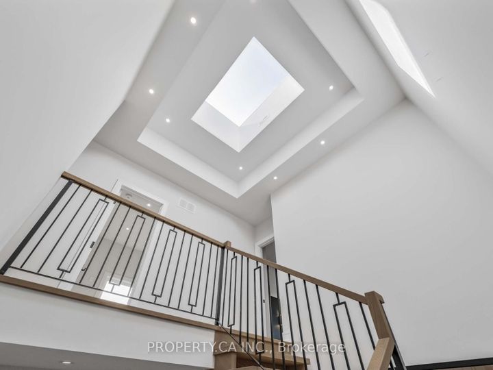 Photo 20 at 68 Lynnhaven Road, Lawrence, Toronto