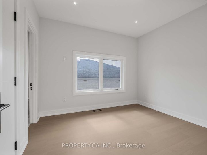 Photo 25 at 68 Lynnhaven Road, Lawrence, Toronto