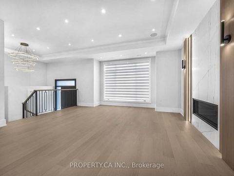 Photo 5 at 68 Lynnhaven Road, Lawrence, Toronto