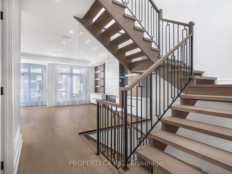 Photo 8 at 68 Lynnhaven Road, Lawrence, Toronto