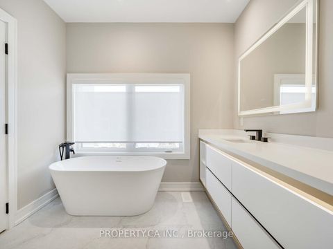 Photo 35 at 68 Lynnhaven Road, Lawrence, Toronto