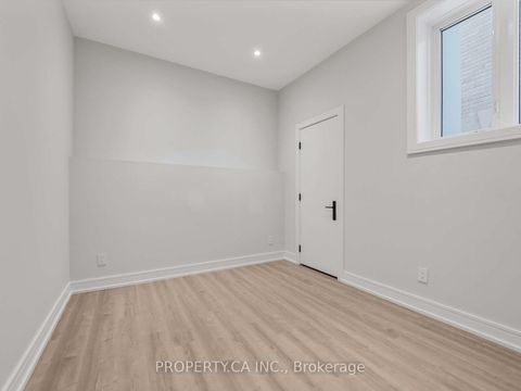 Photo 45 at 68 Lynnhaven Road, Lawrence, Toronto