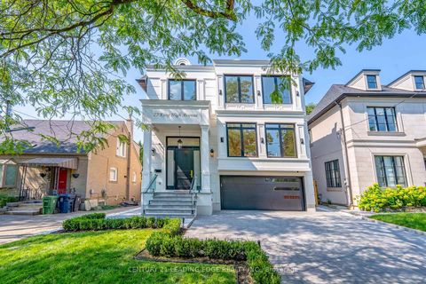 Photo 1 at 22 KING HIGH Avenue, Clanton Park, Toronto