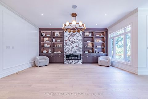 Photo 8 at 22 KING HIGH Avenue, Clanton Park, Toronto