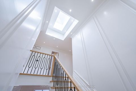 Photo 19 at 22 KING HIGH Avenue, Clanton Park, Toronto