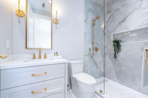 Photo 31 at 22 KING HIGH Avenue, Clanton Park, Toronto